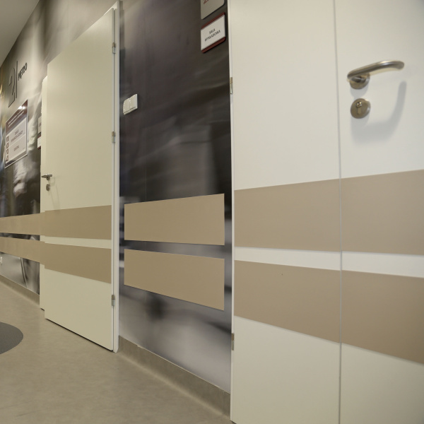 Пластина - отбойник для стен из ПВХ с классом пожарной опасности КМ 1